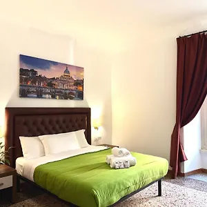 Grand Gaeta Гостевой дом Рим